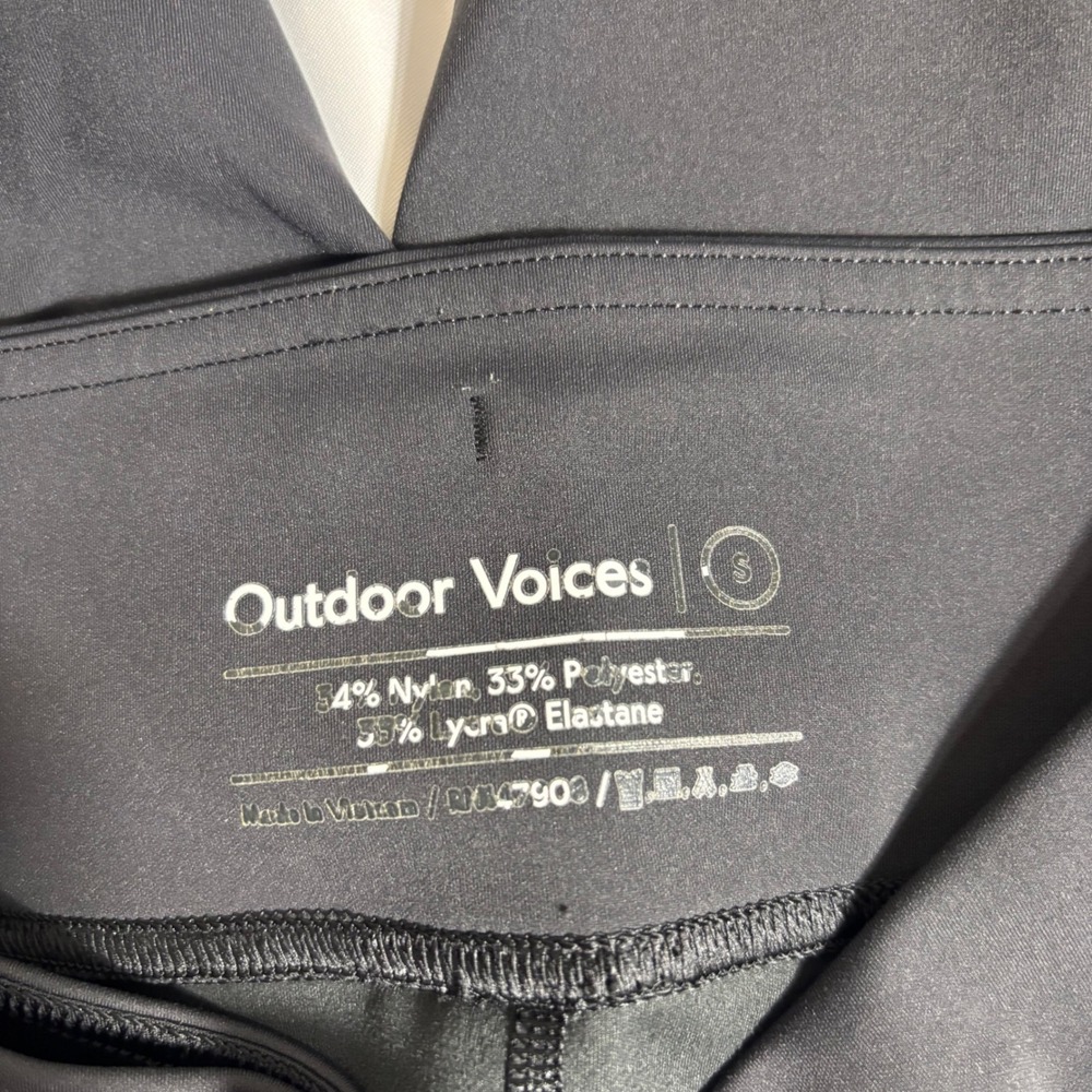 Outdoor Voices Black Reflective Piping Pocket Leggings Womens Small - Picture 5 of 5
